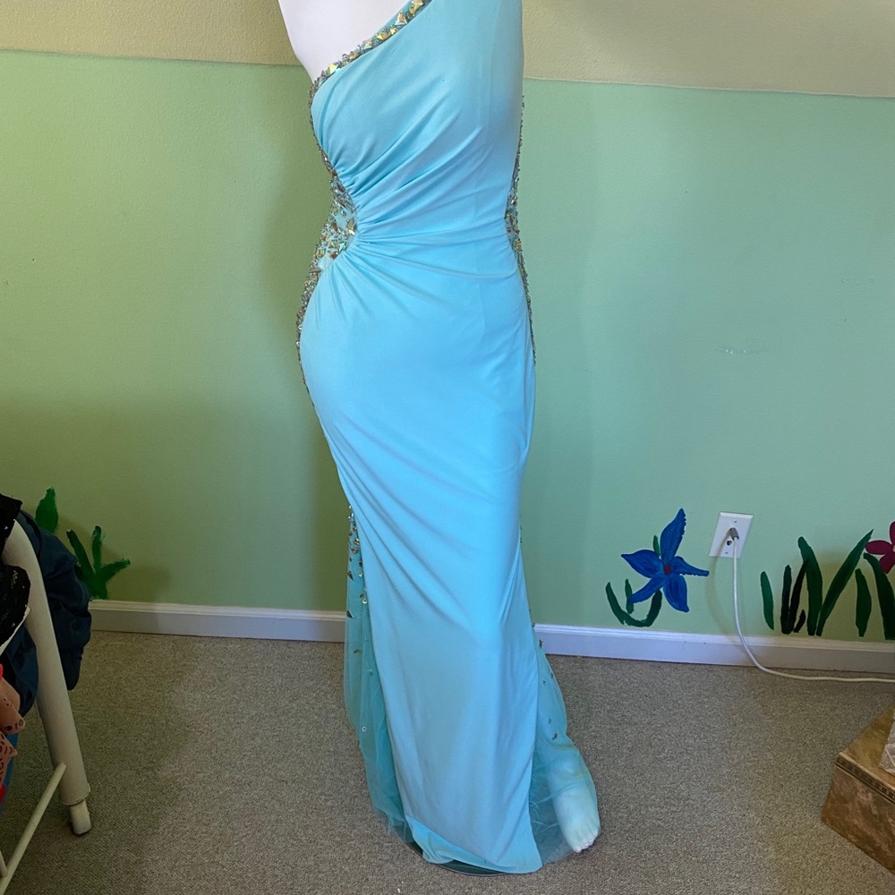 Blue prom dress
